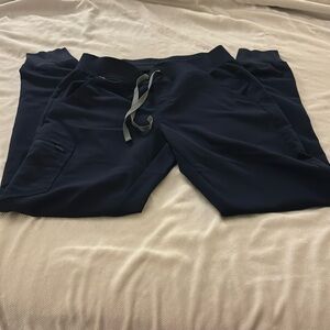 Figs medium tall Zamora 5 pocket jogger scrub pant in navy